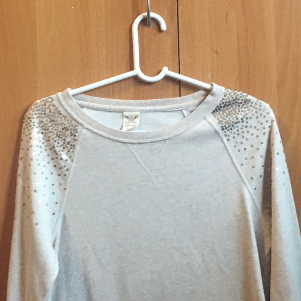 Long sleeved shirt